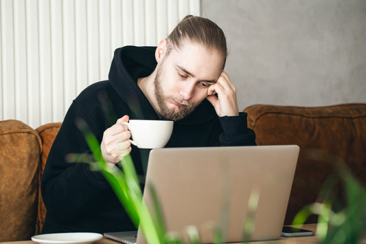 Piriste vai stressitekijä? Kofeiinin monipuoliset vaikutukset