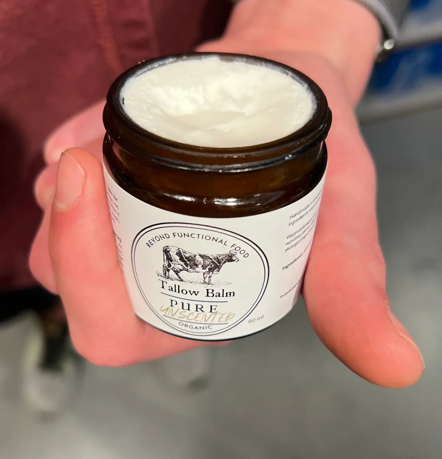 Beyond PURE hajusteeton talivoide avattuna – 100 % grass-fed naudan tali, 60 ml