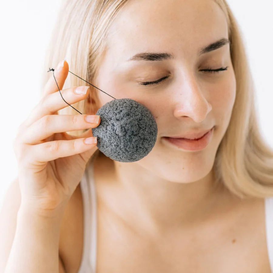Saaren Taika Ecolution Aktiivihiili Konjac Puhdistussieni-Saaren Taika-Hyvinvoinnin Tavaratalo