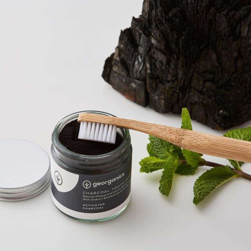 Georganics Aktiivihiili Hampaidenvalkaisujauhe-Georganics-Hyvinvoinnin Tavaratalo